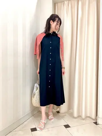 組曲 金井 コーディネート画像