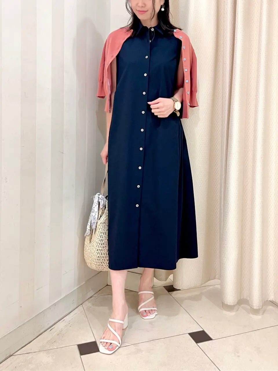 組曲 金井 コーディネート画像