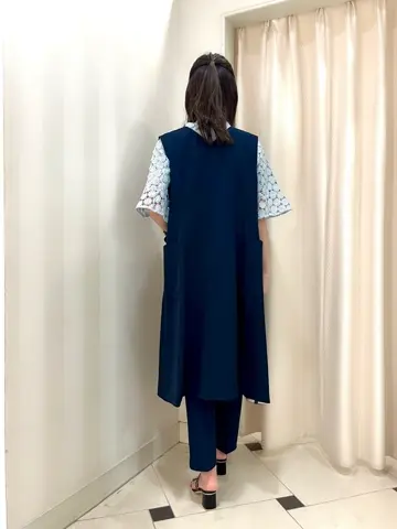 組曲 金井 コーディネート画像