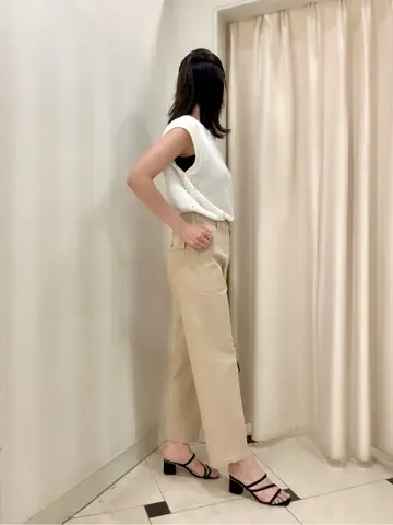 組曲 金井 コーディネート画像