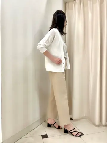 組曲 金井 コーディネート画像