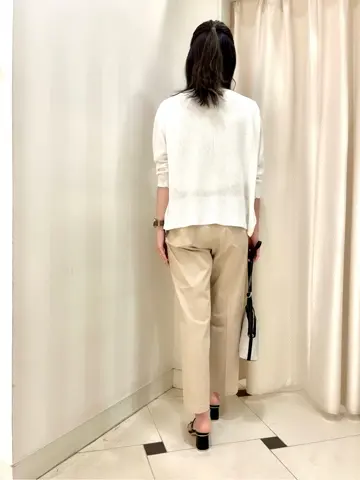 組曲 金井 コーディネート画像