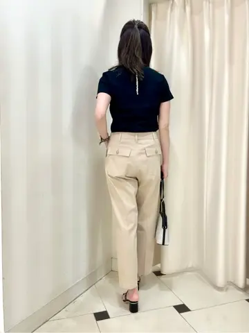 組曲 金井 コーディネート画像