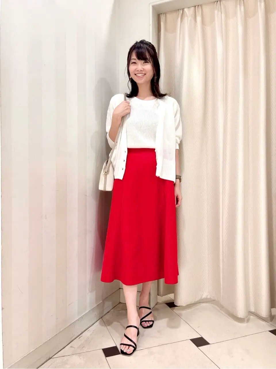  金井 コーディネート画像