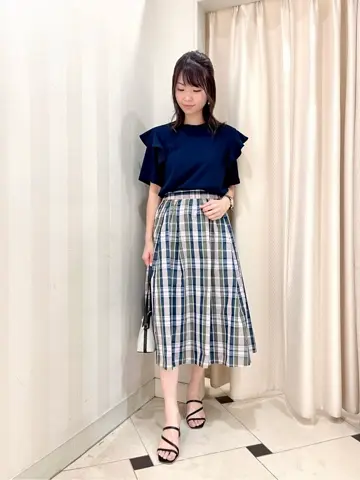 組曲 金井 コーディネート画像