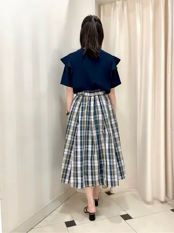 組曲 金井 コーディネート画像