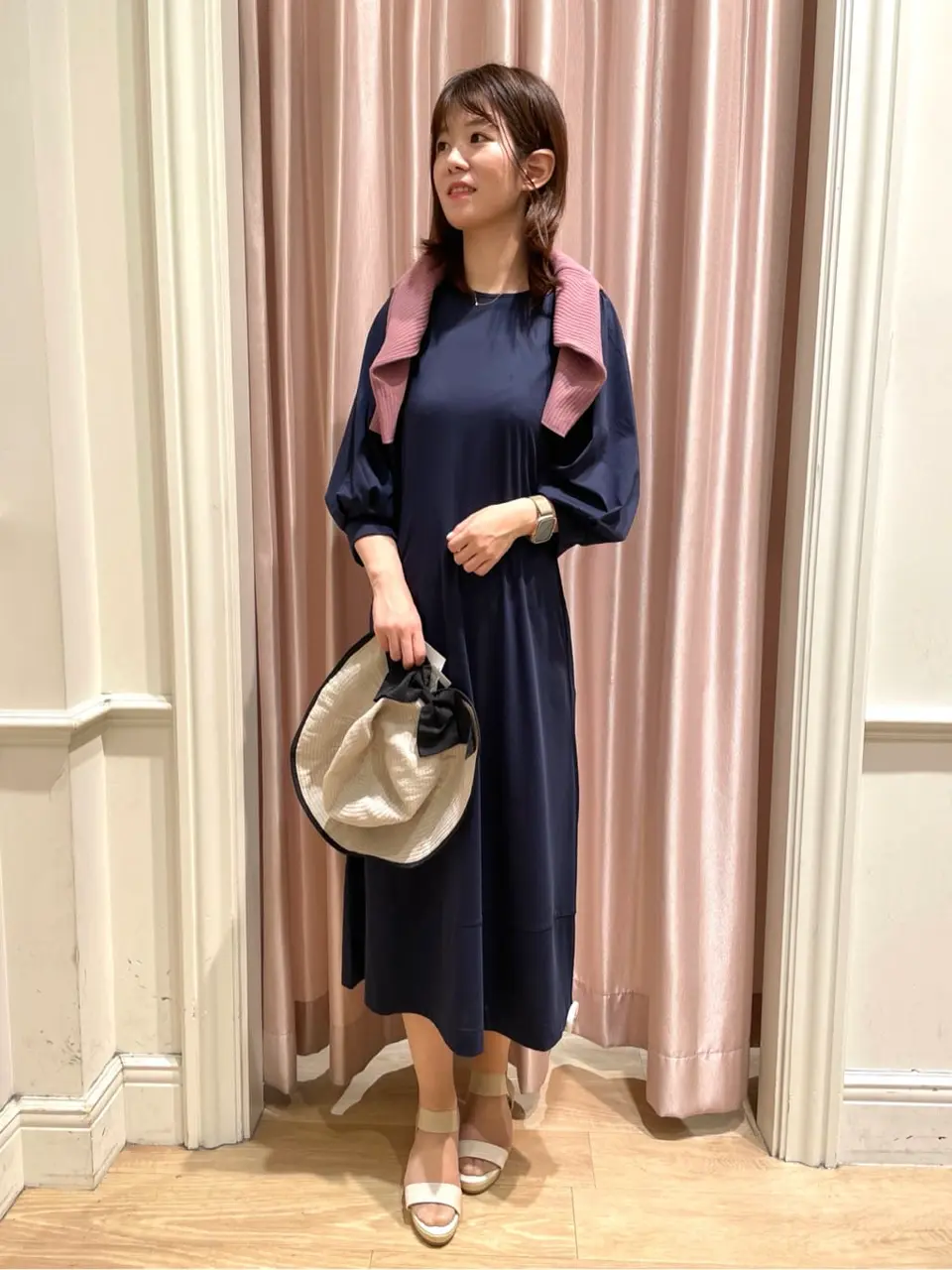 組曲 スタッフ コーディネート画像