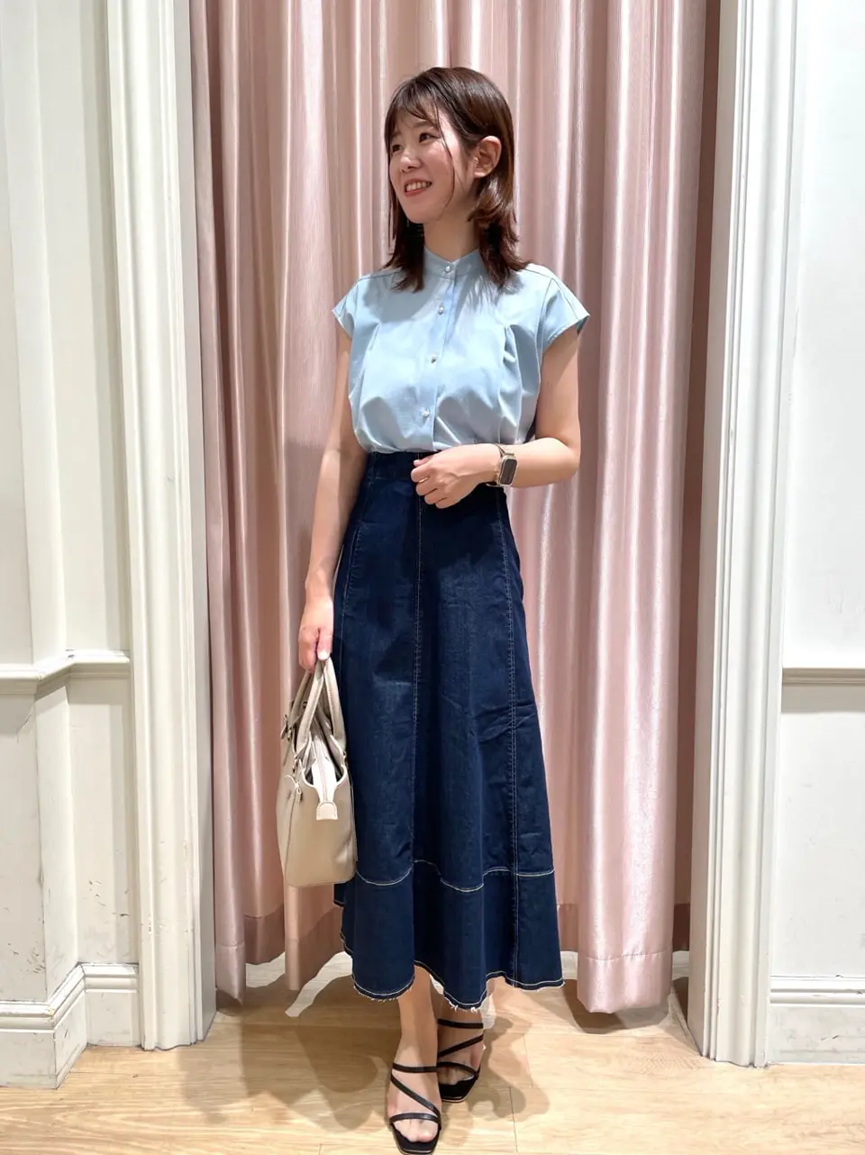  スタッフ コーディネート画像