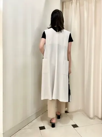 組曲 金井 コーディネート画像