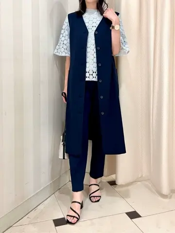 組曲 金井 コーディネート画像