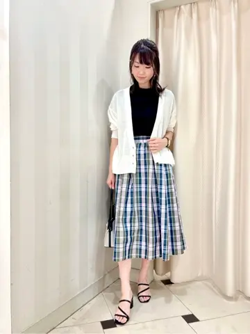 組曲 金井 コーディネート画像