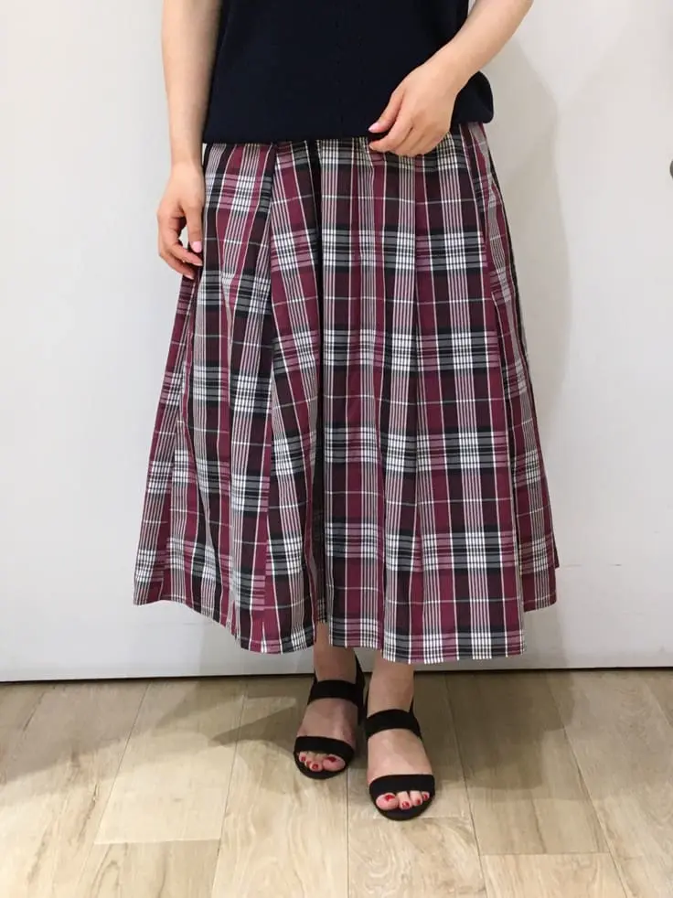 組曲 スタッフ コーディネート画像