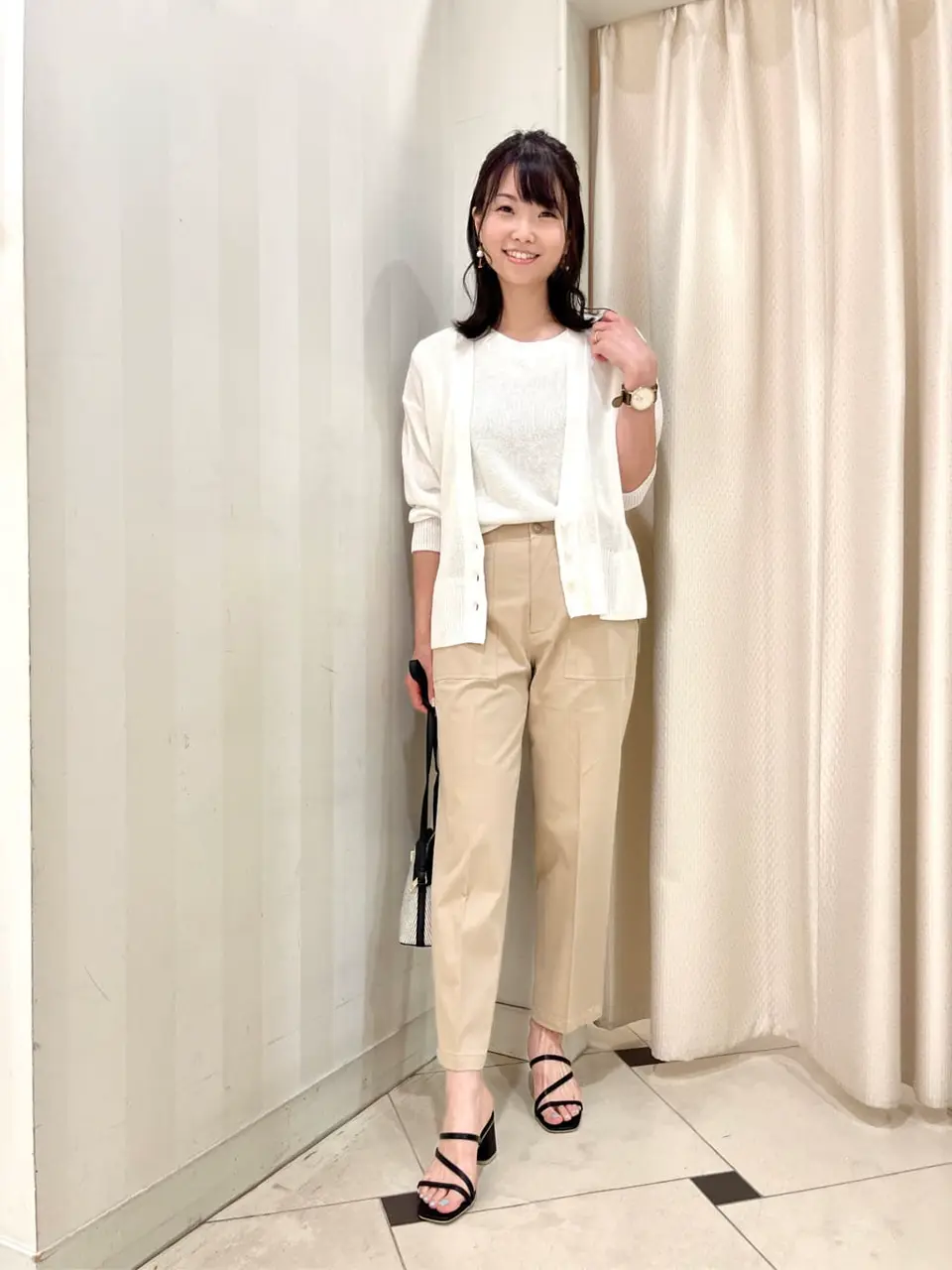 組曲 金井 コーディネート画像