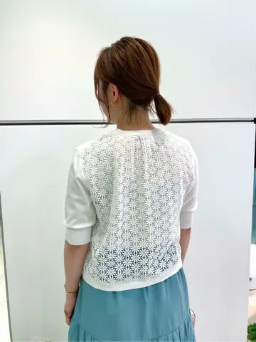 組曲 石井 コーディネート画像