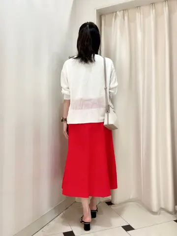 組曲 金井 コーディネート画像