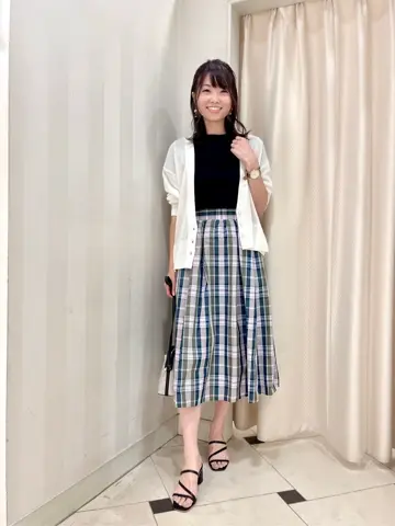 組曲 金井 コーディネート画像