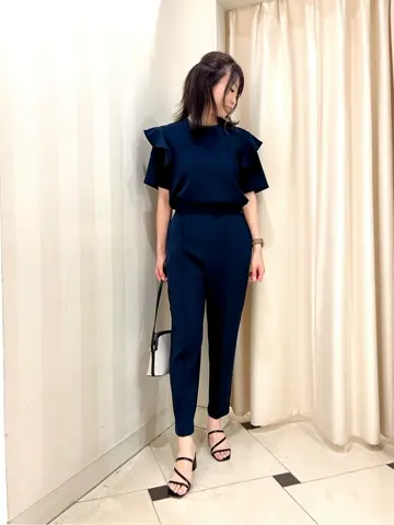 組曲 金井 コーディネート画像