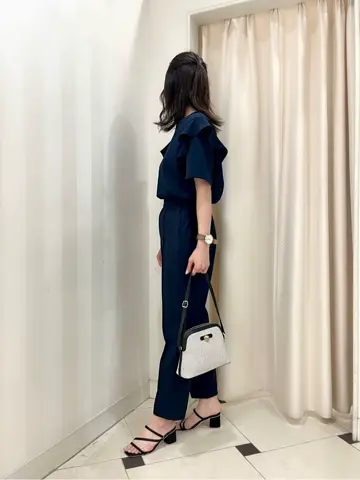 組曲 金井 コーディネート画像