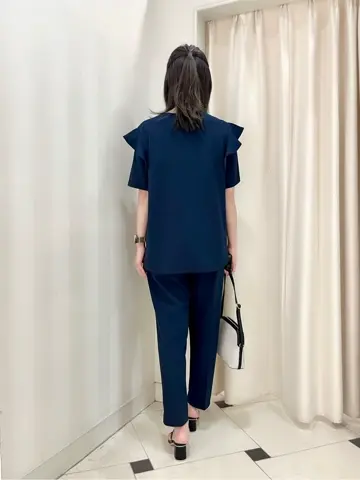 組曲 金井 コーディネート画像