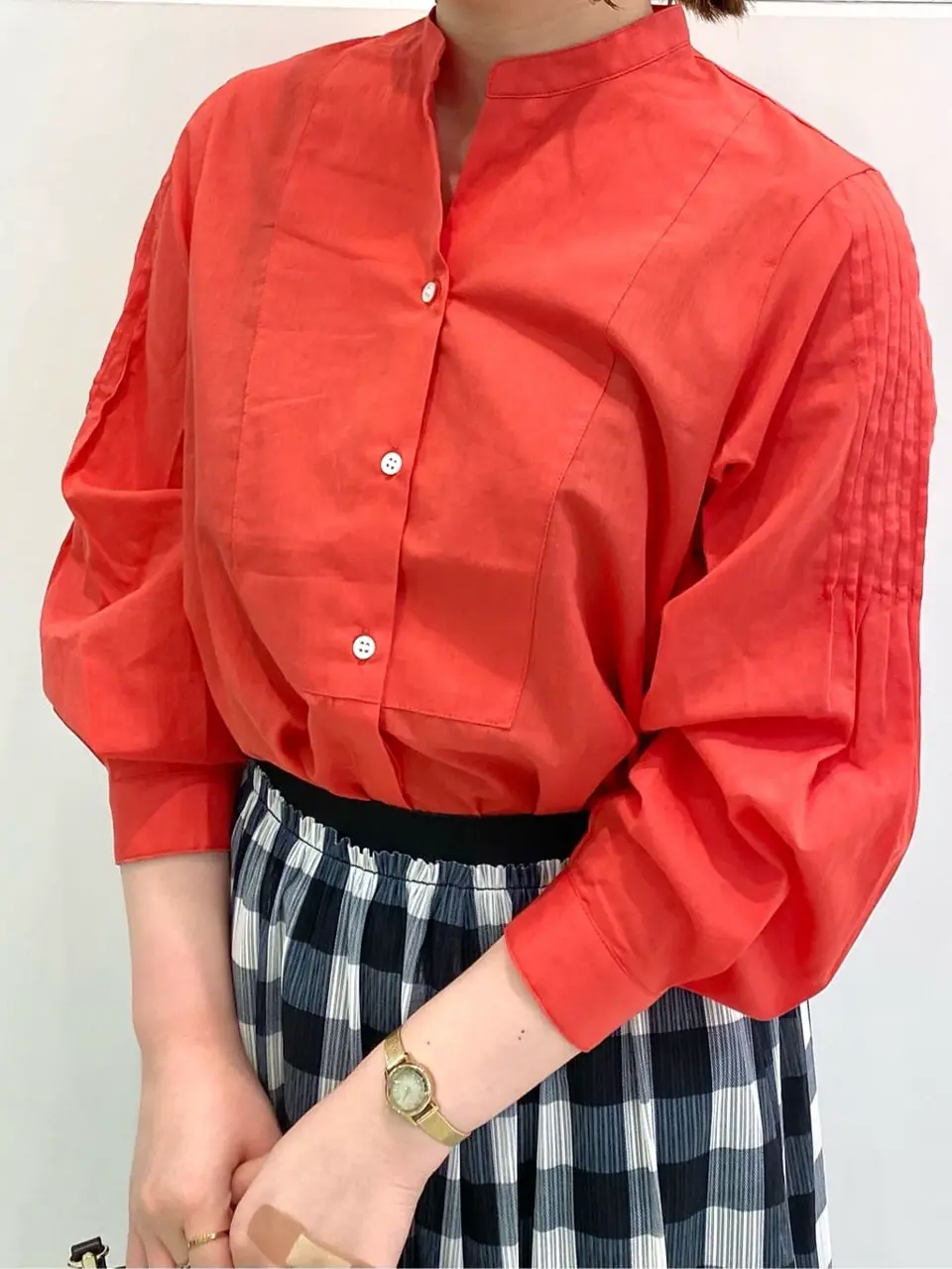 組曲 石井 コーディネート画像