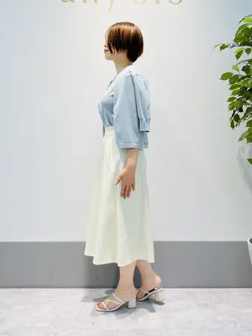 組曲 岡本 コーディネート画像