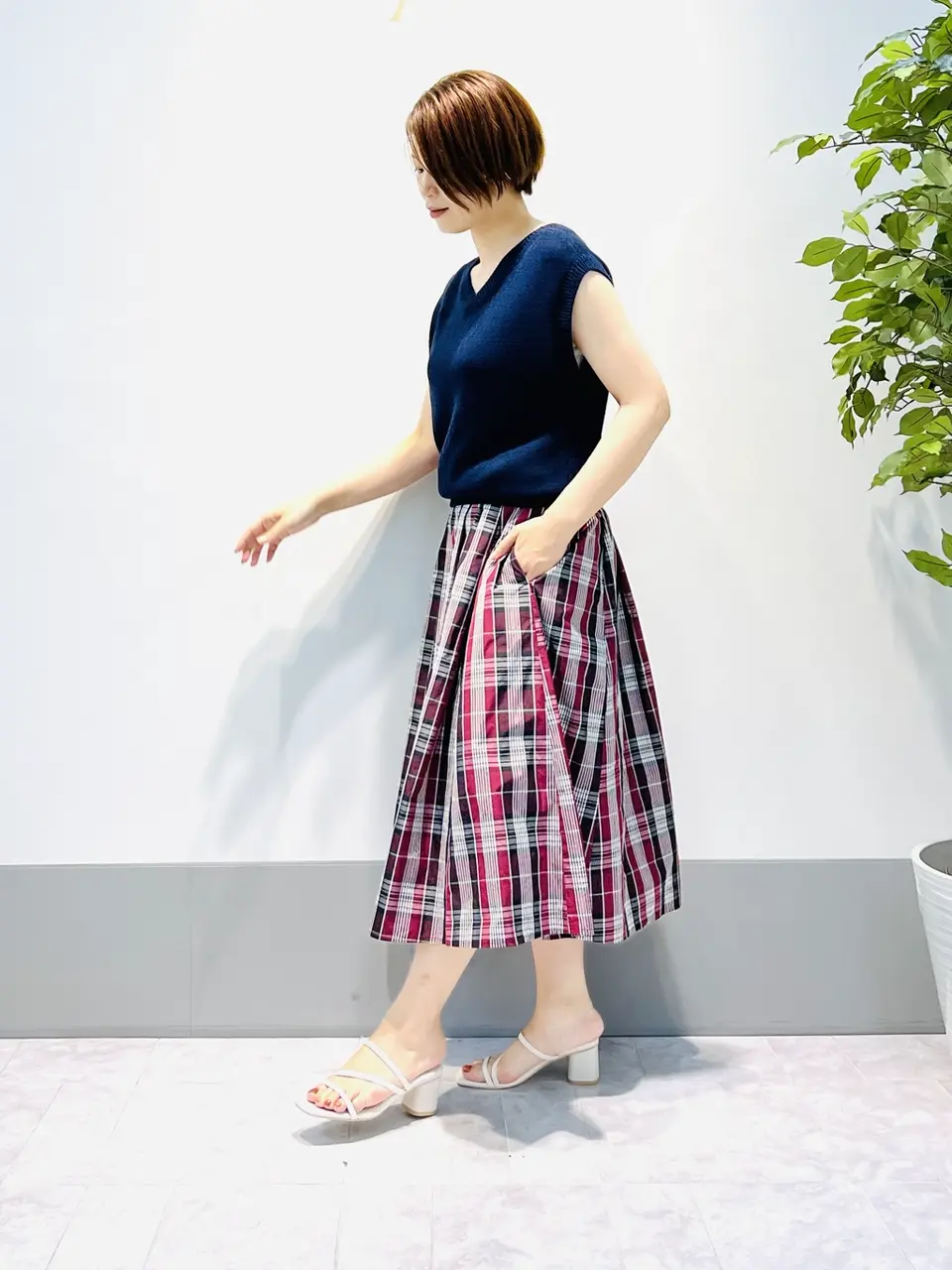 組曲 岡本 コーディネート画像