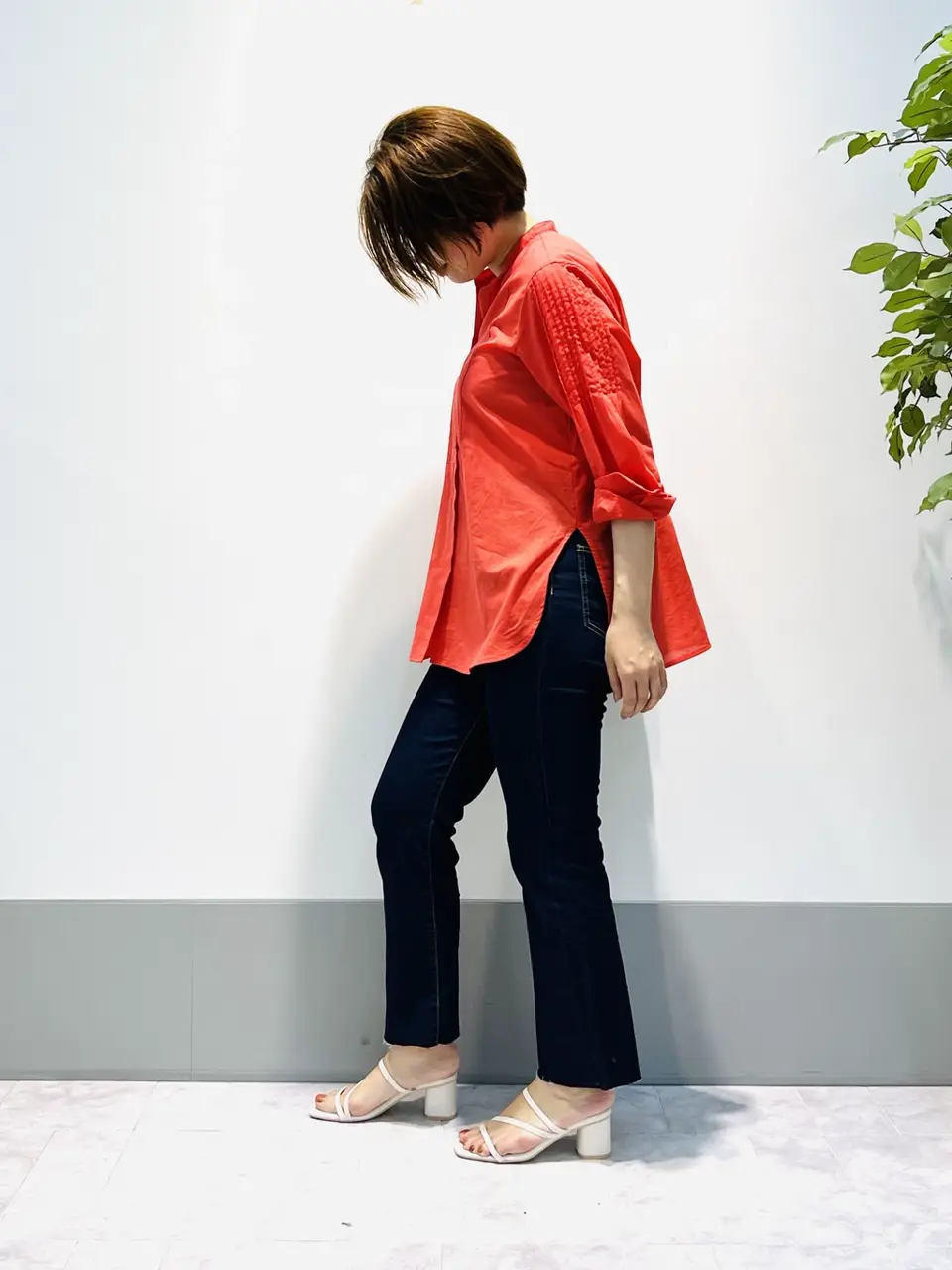 組曲 岡本 コーディネート画像