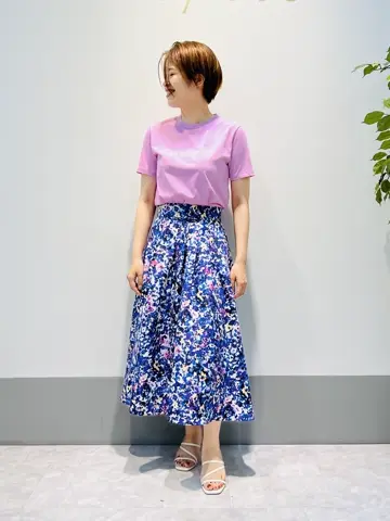 組曲 岡本 コーディネート画像