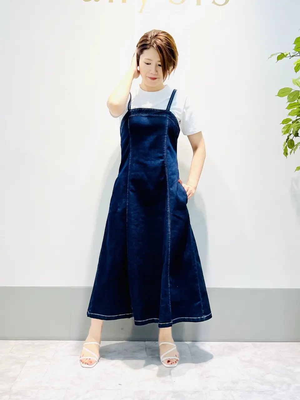 組曲 岡本 コーディネート画像