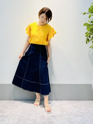 組曲 岡本 コーディネート画像