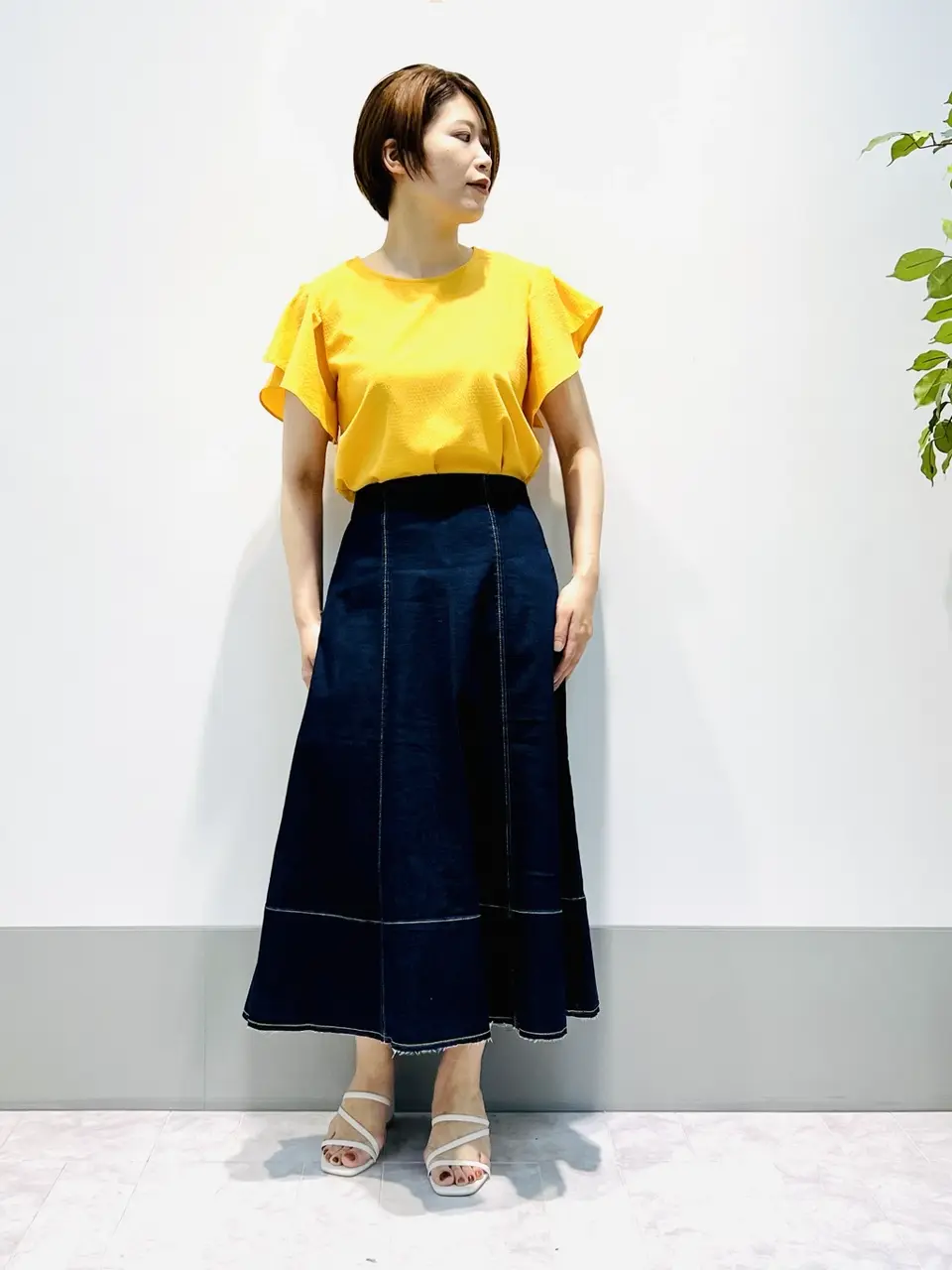 組曲 岡本 コーディネート画像