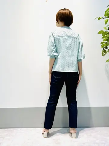 組曲 岡本 コーディネート画像