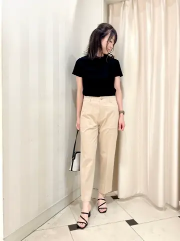 組曲 金井 コーディネート画像