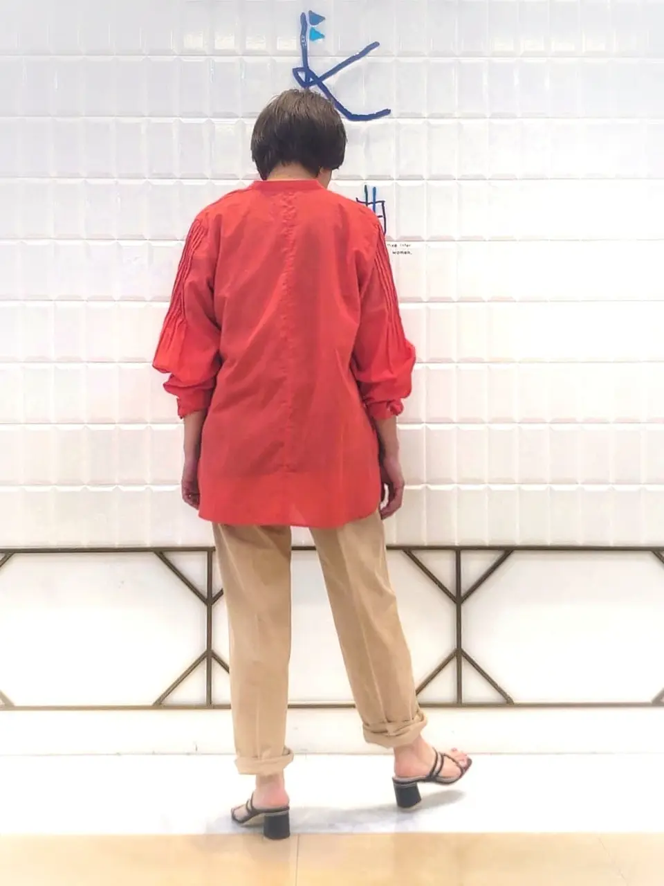 組曲 井上 コーディネート画像