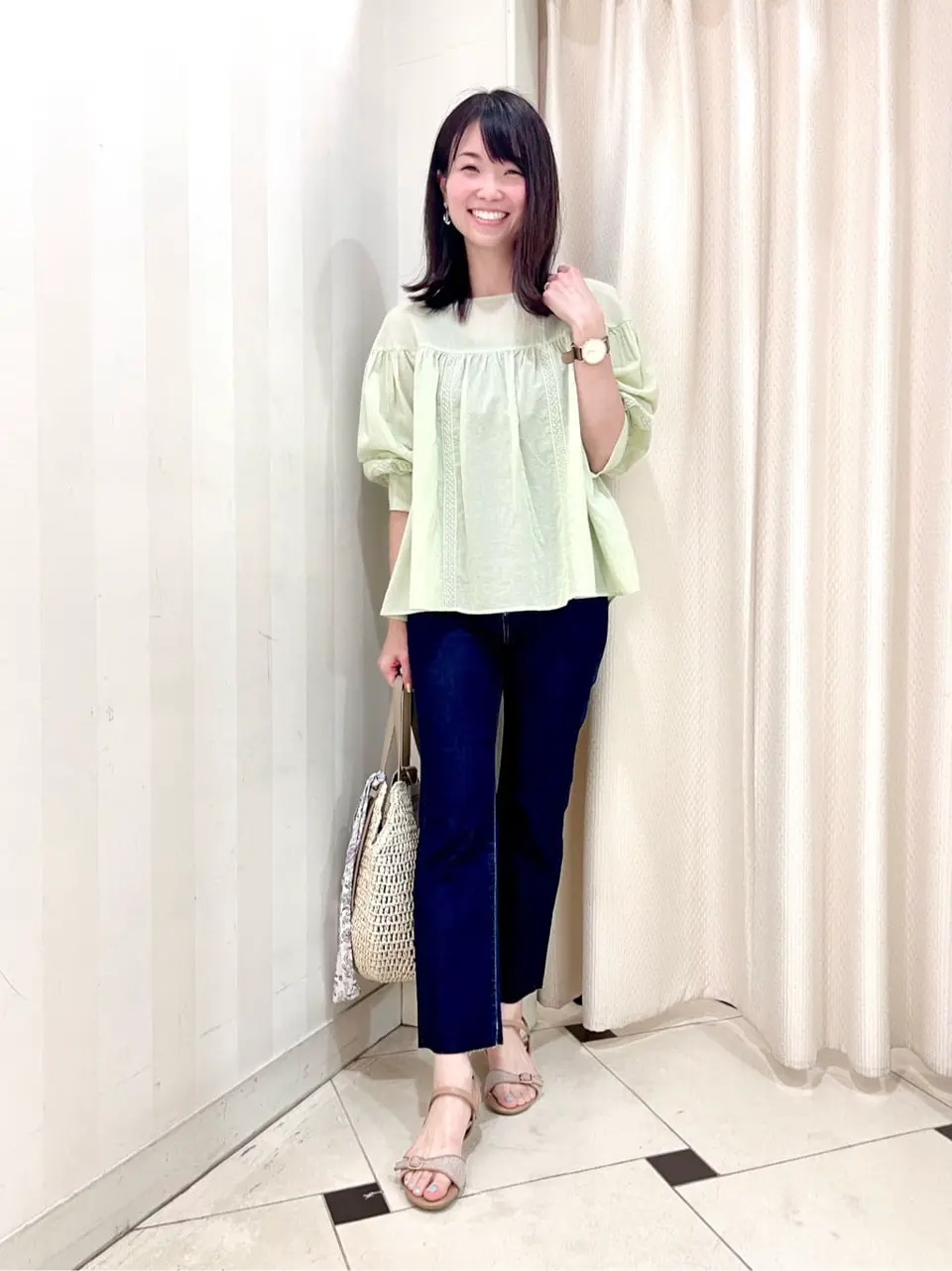 組曲 金井 コーディネート画像