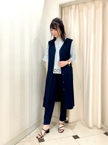 組曲 金井 コーディネート画像