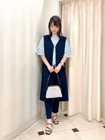 組曲 金井 コーディネート画像