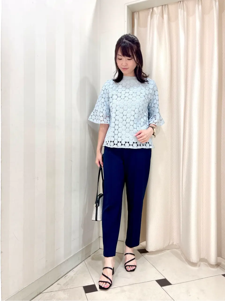 組曲 金井 コーディネート画像