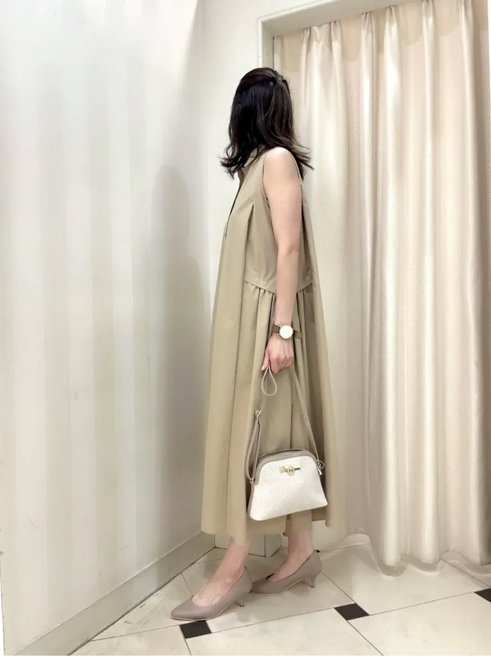 組曲 金井 コーディネート画像