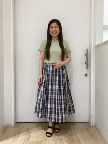 組曲 スタッフ コーディネート画像