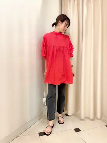 組曲 金井 コーディネート画像