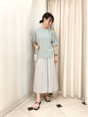 組曲 金井 コーディネート画像