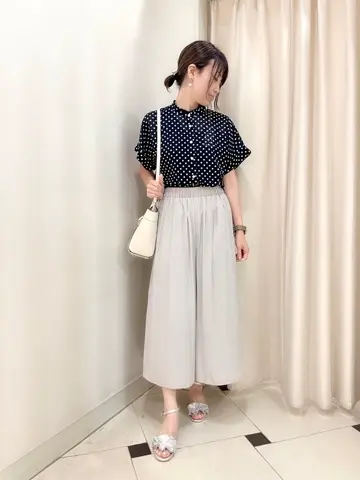 組曲 金井 コーディネート画像