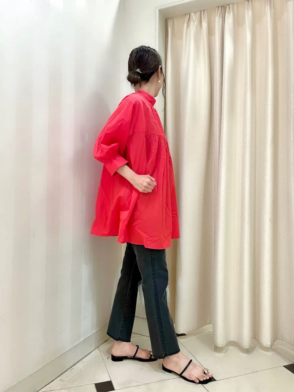 組曲 金井 コーディネート画像