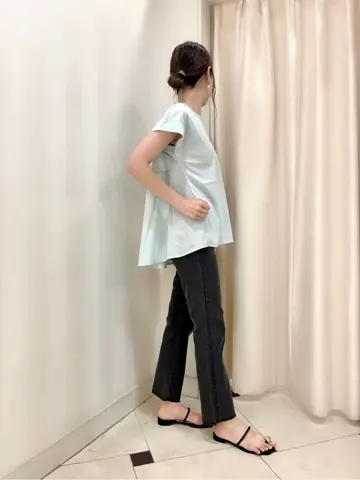 組曲 金井 コーディネート画像