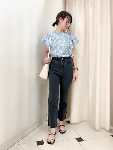 組曲 金井 コーディネート画像