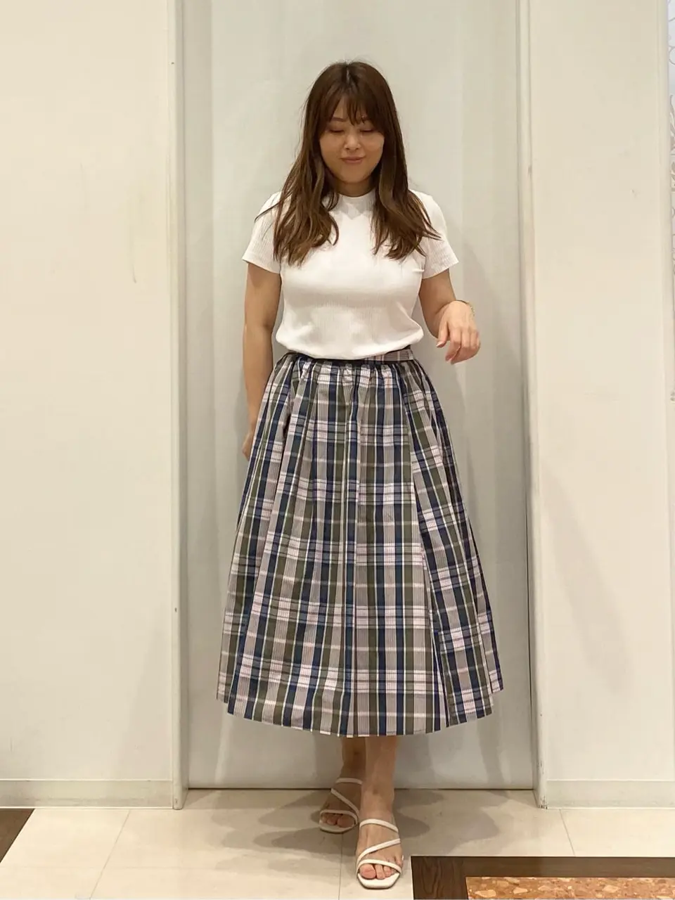  酒井 コーディネート画像