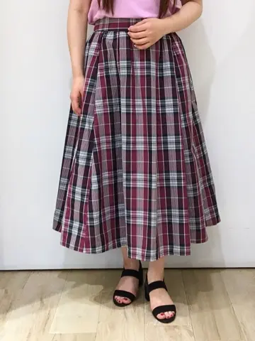 組曲 スタッフ コーディネート画像