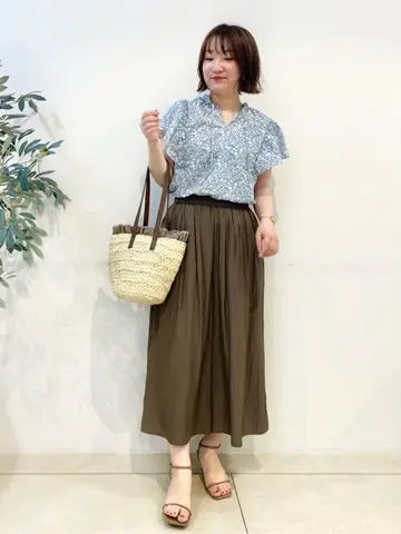 組曲 石井 コーディネート画像