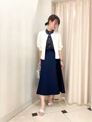 組曲 金井 コーディネート画像